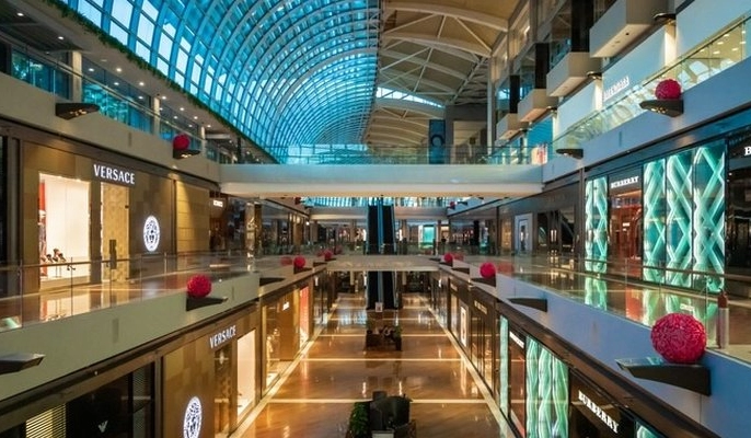 A loja de Singapura oferece bebidas alco&oacute;licas em quiosques de autosservi&ccedil;o.