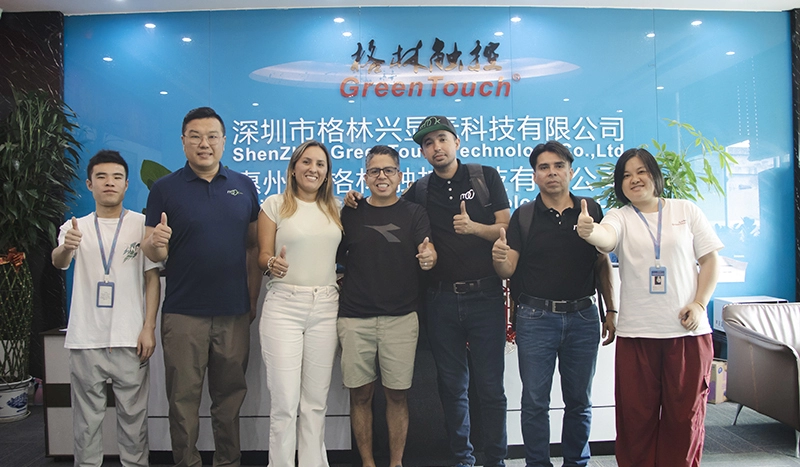 Receber visitas de clientes colombianos