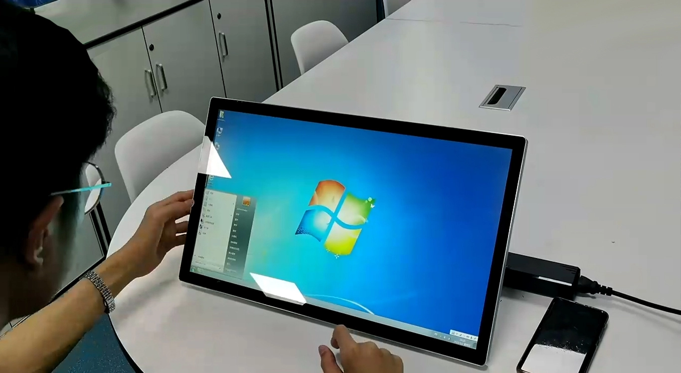 Monitor Touch de Moldura Fechada (3A)