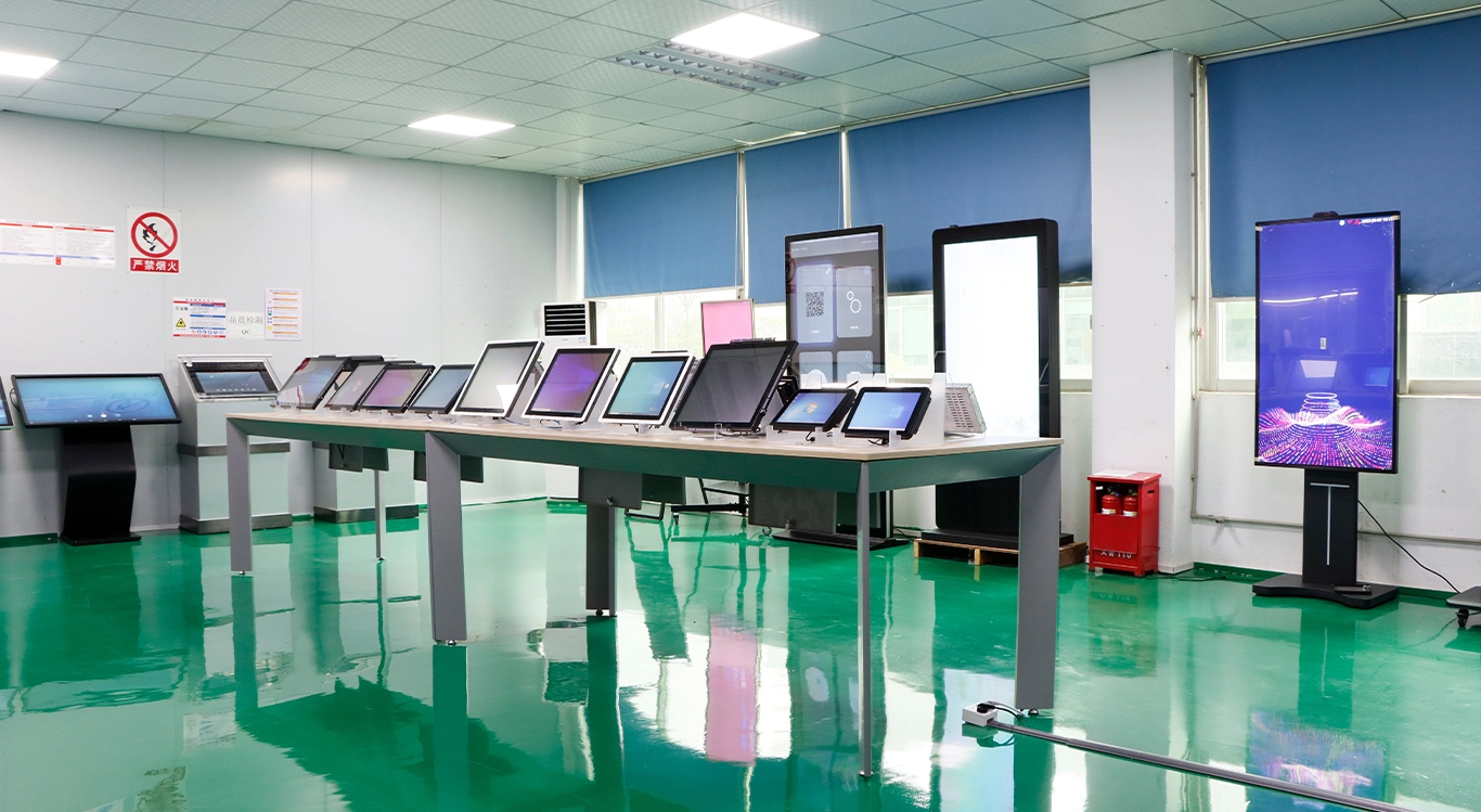 Showroom de monitores touchscreen